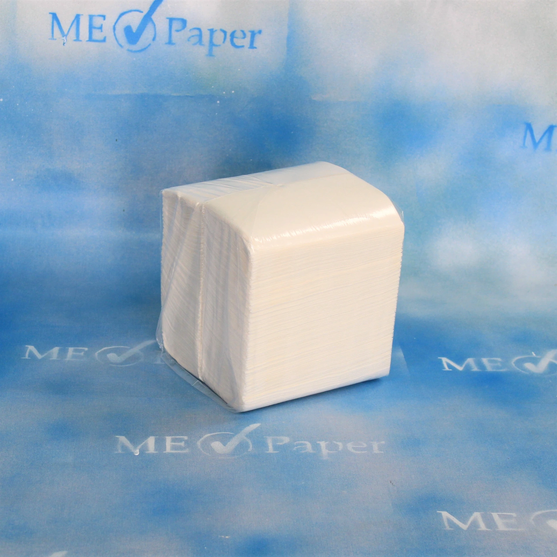 [30101] Prägeservietten 1-lagig, 33x33 cm, 1/8 Kopffalz, Zellstoff weiß, 4000 Stück,